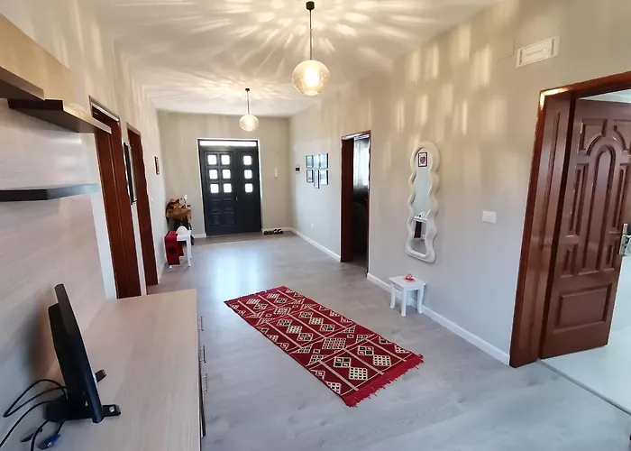 Leatis Apartment