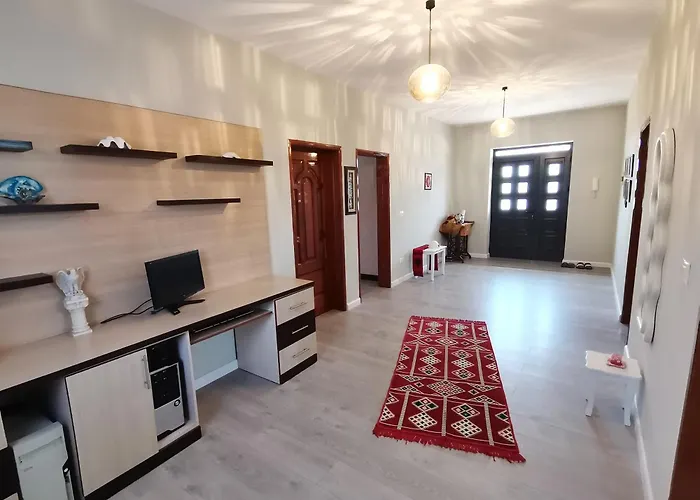 Leatis Apartment